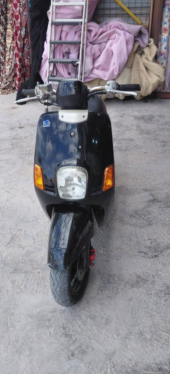 سلام عليكم اخوان دراجة بوليس كابريتر لبيع موديل 2007 صالي سبوع منزلها حاوية دراجة نضيف كلش برغي واحد ما مفتوح بيها كلشي شغال بيها شلعة ومعدل ناعمة مكاني كربلاء سعرها مليون و 100 . ***********
