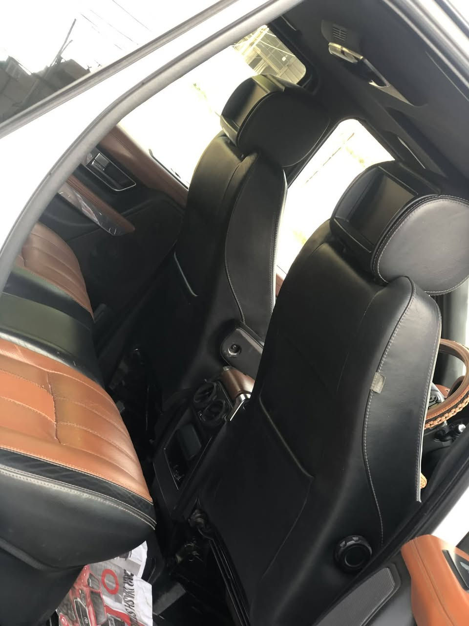 ...﷽ ...
‏🇬🇧  Range Rover Sport  🇬🇧

شركه سردار ضمان دولي اوتو بايكراف

السياره جداا مميزه بل مواصفات 

موديل 2012  

🚀 ٨  سلندر سوپر چارج بنزین 🚀

🛑داخل قیسی  فقط يجي بالاوتو 

جديد بدون اي حادث وصبغ

والسياره فول الفول اعلى مواصفات الرانج بيها

🛑 3شاشه ديفيدي 

🛑 جكات ٣ وضعيات 

🛑رادار جانبي بل مرايات 

🛑 نظام صوت ميرديان (خرافي )🎧🎧

🛑 كامره جانبيه وخلفيه  +5بصمات ابواب 

🛑فتحه سلايد 

🛑رادار

🛑ستيرن اوتو

🛑وبعد بيها هواي مواصفات تخبل 

 اخوان السياره كفاله عامه  من ناحيه الميكانيك والحداديه والصبغ والضربه 

💯 الكير مع مكينه وكهربايات بشرط 💯

✅ /بلادي

السيارة رقم جديد تريد تحويل أو وكاله حاضر 

💰السعر < 125 > وبيها مجال بسيط

‏🔱 ‎مكان السياره بغداد العامريه

🔻طبعا بـالحقيقة احلى من صور📷
فدوه اخوان غير متواجد على الفيس الي يحب يتواصل الرقم بي واتساب

للاستفسار الرجاء الاتصال على هذا الرقم 

 📞 ( ***********)
