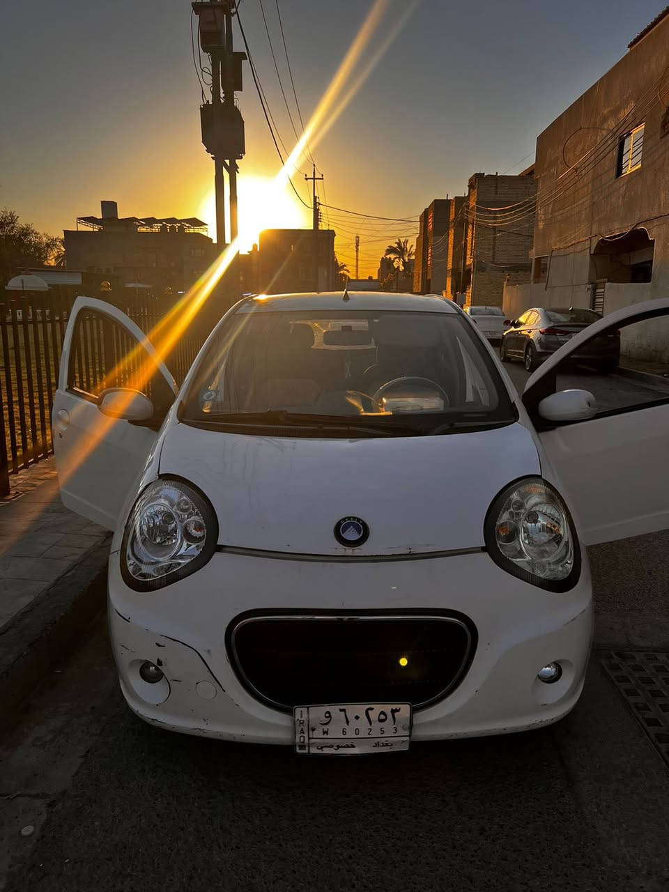 سيارة باندا ٢٠١٣
سيارة  نظيفه  كير ومحرك 

تبريد ثلج   شاشه بيها 

باسمي تحويل ثاني يوم 

السعر الاتصال ع الرقم 

***********
