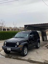 جيب ليبرتي • ٢٠٠٦ • محرك ٣.٧