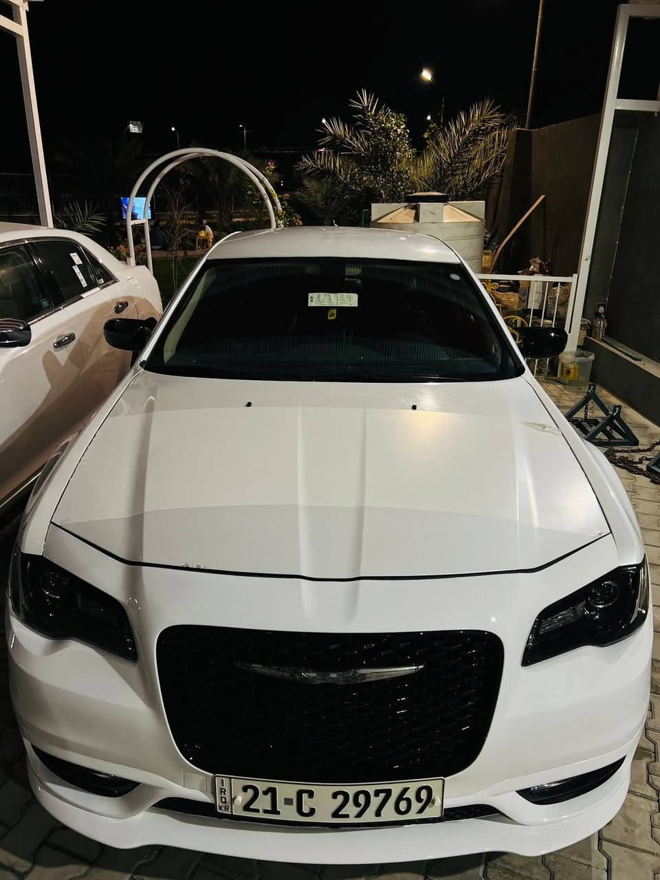 اوباما للبيع فقط
موديل ٢٠١٥
كير محرك بشرط
وارد كندى 
محدثة على شكل SRT
دخلة عراق كلين اهنا صار حادث ٣قطع بدون دواخل بدون ايرباك 
سيارة موجودة بغداد او اربيل 
لمزيد معلومات خابر *********** واتس اب موجود 
سعر ١٨٥$
