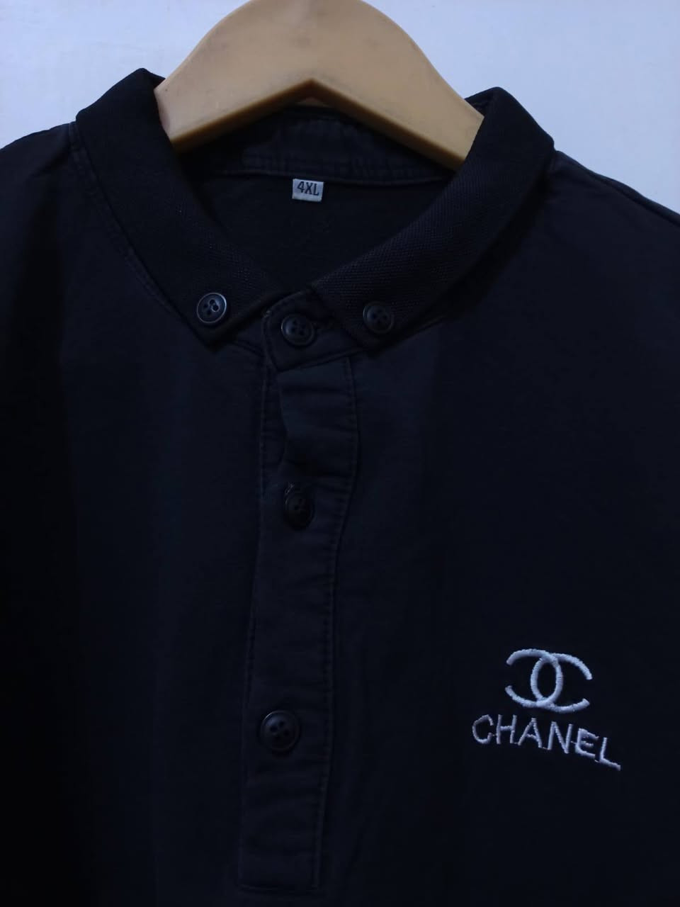 ماركة شانيل ( CHANEL ) ⚫
أصلي ونظافة ١٠٠٪ 
قياس هاڤ 4XL القياس الأوربي 
يلبس كل الأوزان


**إذا كنت صاحب هذا الإعلان وتريد حذفه لأي سبب، رجاءا أرسل رسالة إلى الدعم الفني**