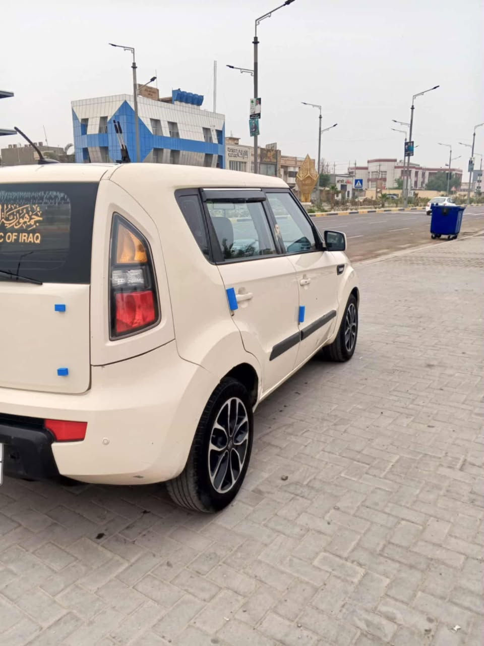 كيا صول 2013 ادوات كصه جنطه فول مواصفات ماعده الفتحه حساسات امامي خلفي رادار شاشه وكامره لايت زنون للبيع او المراوس حسب القناعه سعر 55 وبيه مجال قليل سنويه 2027 ارقام اصليه متؤمه وجاهزه للتواصل على رقم *********** علما ان السياره بالبصره
