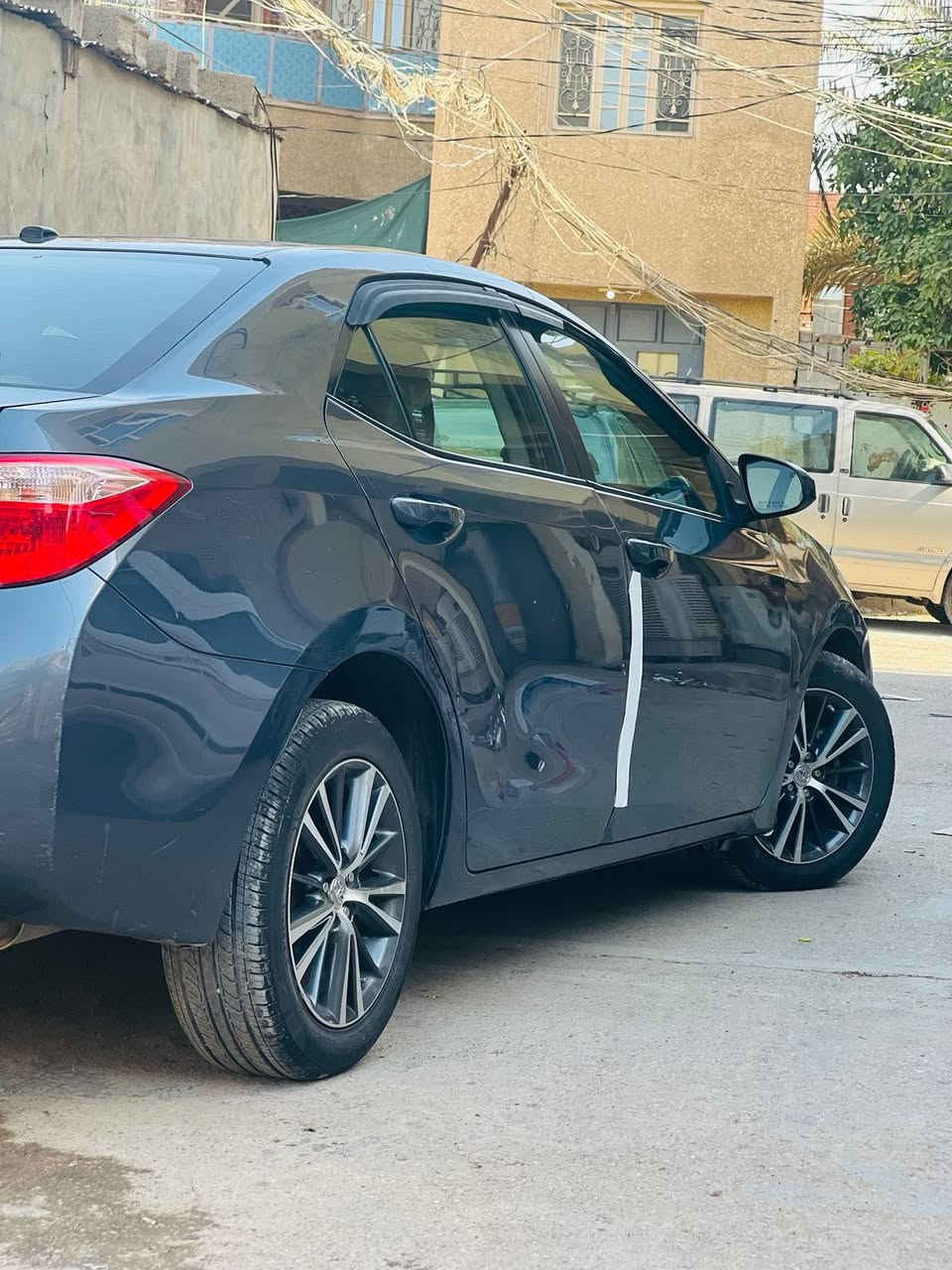 كورلا 2018 وارد
فول مواصفات عدا البصمة 
داخل لونين 
ويل كروم 
هيتر مري 
فتحة سقف 
رادار 
تحديد مسار 
مثبت سرعة 
توقف مفاجئ
تحكم ستيرن 
شاشة لمس
و الخ
رقم بغداد مشروع وطني 
ضرر امريكا فقط موضح بالصور 
ماكو اي طخه بالعراق 
السعر 143 وبيها مجال 
***********
مكانها ديالى بعقوبه
