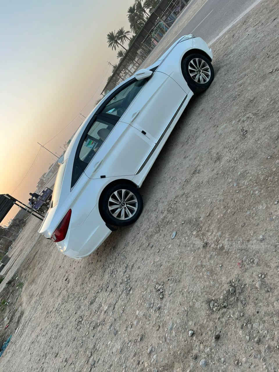 السلام عليكم  ورحمة الله وبركاته
سوناتا خليجي مديل 2013 شكل ال 14 .. خليجي  قطعه وحده فقط شرط سونار رقم اربيل دولي سنويه ال 2028
شرط تحويل ................
موصفات سياره 
محرك 2400  دوش المرغوب 
بجم ال 14 زنون 
أشاير بالمري 
مري شفط 
شفتات ستيرن 
صوت انفنتي 
دمام خلفي 
كشن كهرباء 
حساس خلفي أمامي 
داخل لونين 
فول تحكم ستيرن 
ويل  كروم جديد بلادي 
سياره جديده بمعنى الكلمة 
تخم تاير صدر مكينه كير كلها بشرط  لا تنقيص ولا تبخير
-------------------------------------------
مكان سياره بابل طريق الدولي سريع ....السعر 132 مجال كلش بسيط ‏‪***********‬‏
وتساب ‏‪***********‬‏
