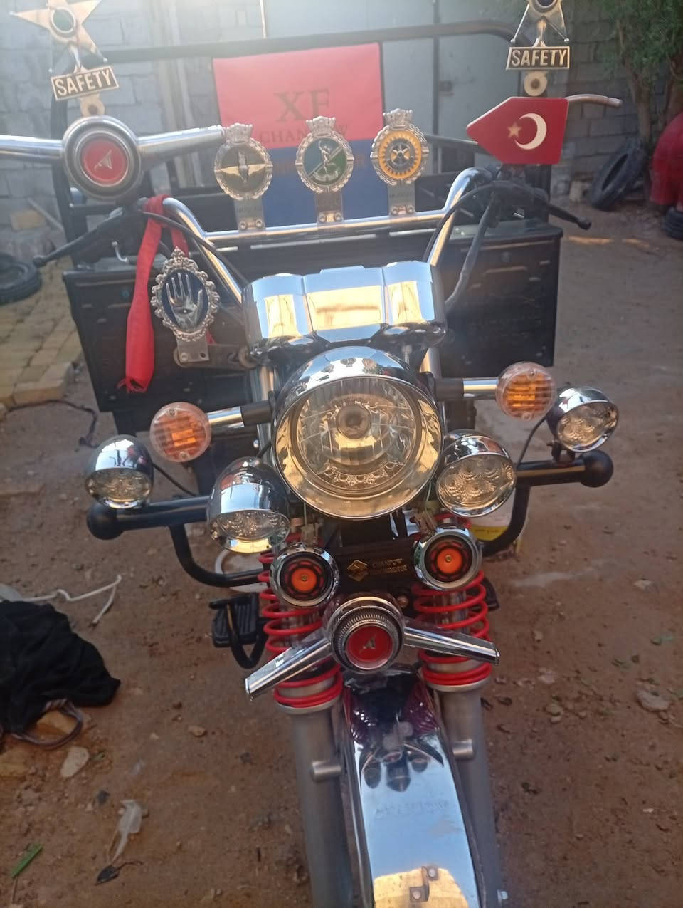 السلام عليكم ستوته للبيع جمره جديده موديل 2023 سعره مليونين ونصف هاذه رقمي الواتساب التواصل ***********
