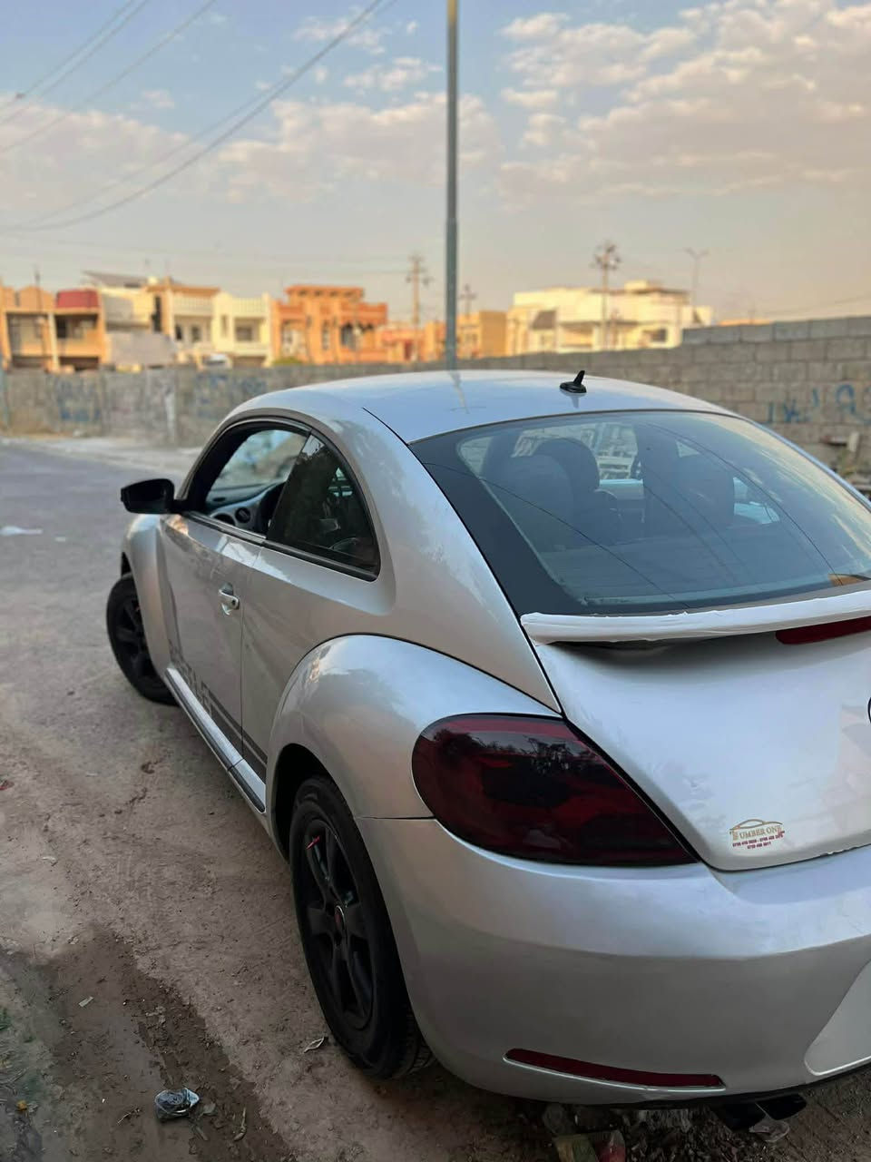 فوكسواكن موديل ٢٠١٢تبريد كير عادي مكينه كه وره سياره كي زور جوان و به قوته به شه رتي هه موو شتيك ديفروشم تحويل وكاله بشرت صبغ ٤يان ٥بارجه ي هه يه بي دعم و داخلي سعري ٦٣ورقه ومجال كم*********** أربيل, العراق
