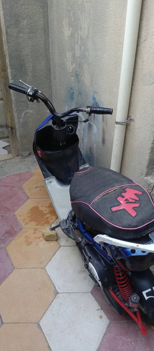 ماكس عدله للبيع مفتوحه بوشه 50 دراجه ماعوزه شي نضيفه شلعه ومعدل السعر خاص المكان سوك الشيوخ الدجين
واتساب ***********
