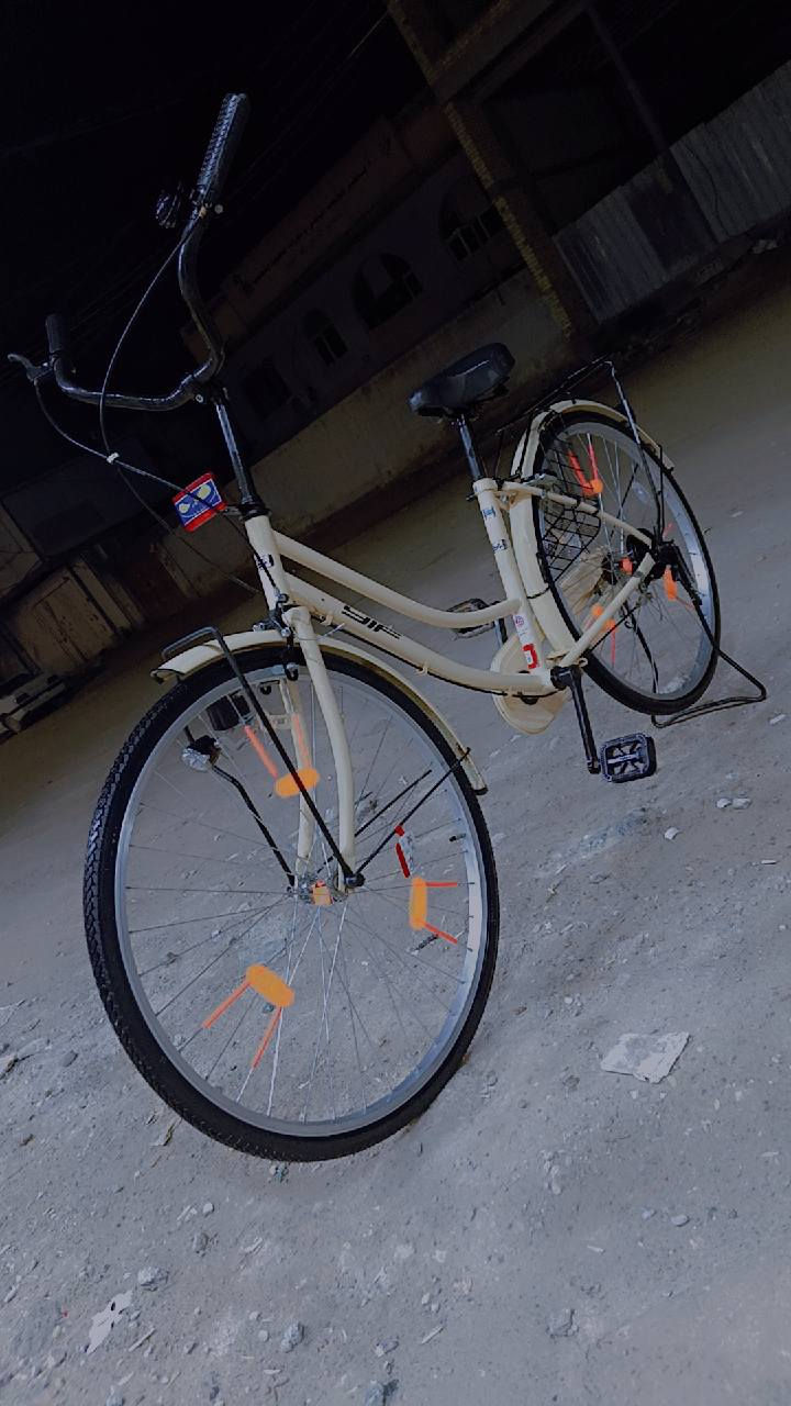 السلام عليكم بايسكل للبيع مديل \2023\ بايسكل نضيف 10٪/100 سعر 150 وبي مجال ولشراي يدلل مكاني زبير


**إذا كنت صاحب هذا الإعلان وتريد حذفه لأي سبب، رجاءا أرسل رسالة إلى الدعم الفني**