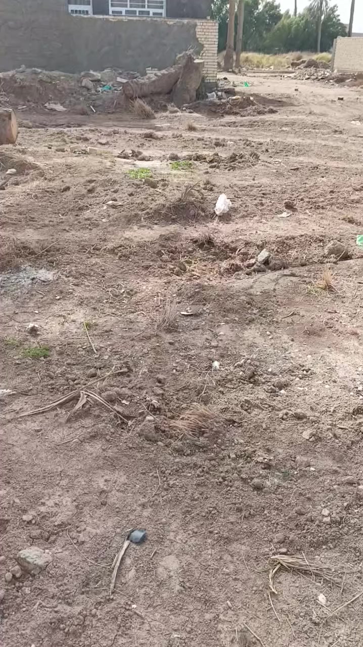 السلام عليكم قطعة طابو زراعي سند ٢٥ للبيع المساحة ١٥٠م
الواجها ٧ ونص م 
النزال ٢٠ م
التفاصيل بالفيديو 
التواصل ***********
