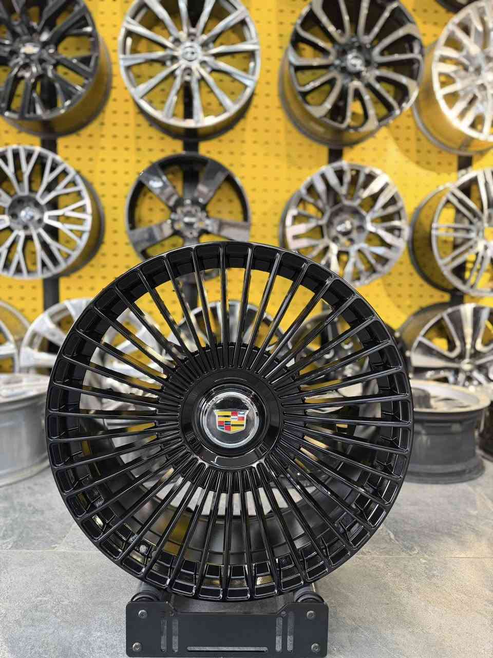 سلام عليكم
الاطارات ويل كاديلاك اسكاليد
موجودة 
حجم24
موديل 2025
مال موديل جديد 
Cadillac 
مال كاديلاك موديل جديد 2025
ويل جديد 
الاطارات جديد 
***********
اسعار دذلى واتساب***********
