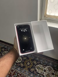 آيفون XR • ١٢٨ • نظيف جدا