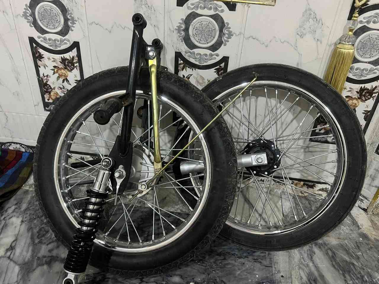 سلام عليكم تعميره كامله بدون شاصي  مكان نصر كلها جديده ماعده مكينه


**إذا كنت صاحب هذا الإعلان وتريد حذفه لأي سبب، رجاءا أرسل رسالة إلى الدعم الفني**