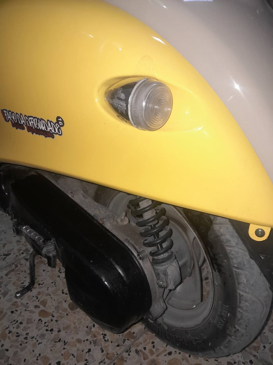 السلام عليكم دراجه اكلاسك عبد الحليم سرعه ٦٠ ابلاديه مكاني دوره ٣٥٠ وبيه مجال


**إذا كنت صاحب هذا الإعلان وتريد حذفه لأي سبب، رجاءا أرسل رسالة إلى الدعم الفني**