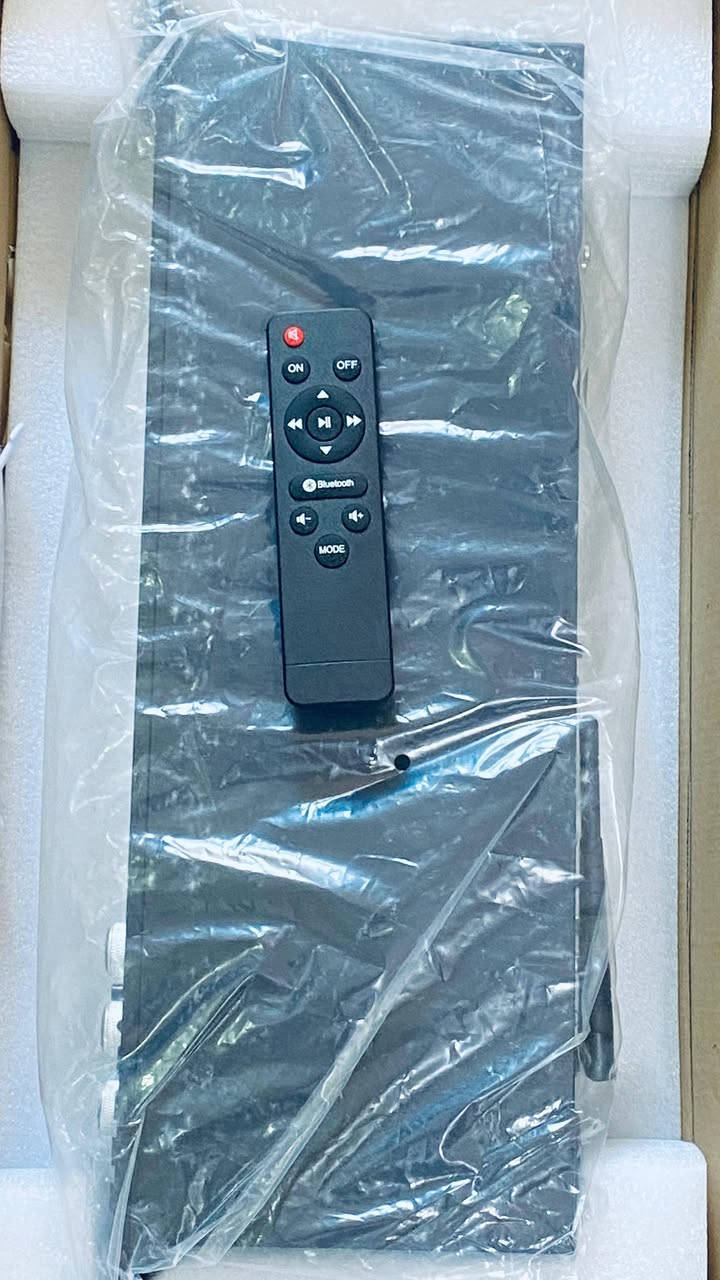 PROFESSIONAL AUDIO PROCESSOR:
معالج صوت احترافي
PROVIDING THE BEST SOUND EFFECT:
تقديم أفضل تأثير صوتي
Audio Reference Companding:
ضغط وتوسيع المرجع الصوتي
ملاحضه كهرباء 110
وابيعه شرط الفحص
الي يفيده يكتب سعره وبالعافيه


**إذا كنت صاحب هذا الإعلان وتريد حذفه لأي سبب، رجاءا أرسل رسالة إلى الدعم الفني**