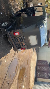 تكتك للبيع 18باسمي5000000وبيه مجال قليل07711211811عنوان بغداد الكرخ