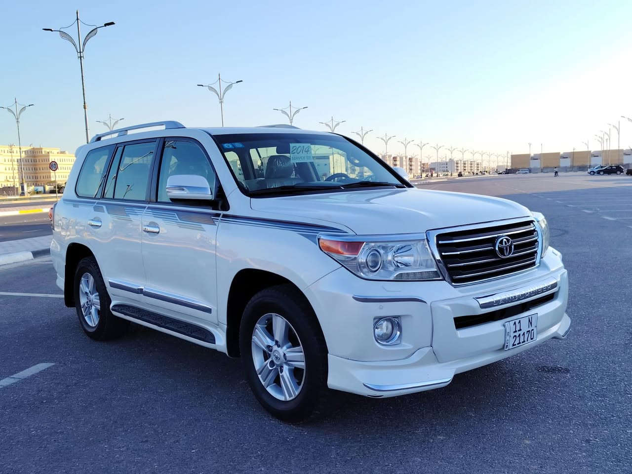 سياره نوع لاندكروز موديل 2014بريميه فول مواصفات واحد عله واحد مواصفات لكزز فتحه بصمه شاشه كامره حساسات امامي خلفي  ثلاجه تحكم ستيرن جهتين شاير مري مري شفط منضومه كشاف زنون سستم سماعات صوت كشنات كهرباي جلد تبريد تدفاه كشنات 7راكب 3قطع تبريد جنطه كهرباي مانع نزلاق مثبا ت سرعه زراك لايت كفاله عامه كير مكينه حداديه تخم تاير تبريد كفاله من ضربه او تبديل او صبغ او بارد او فتح كفاله عامه تحويل مباشر بسمي العنوان كربلاء السعر 398بيه مجال رقم الهاتف***********
