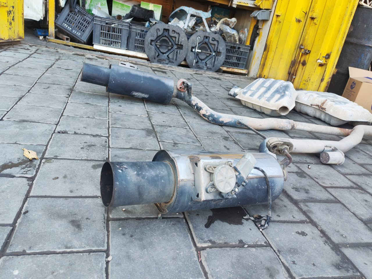 HT POWERكزوز الأصلي
جان شاده على جيب  صوته يخبل تشغيل واطفاء دكمه 
+ صالنصه جيب بلاديه قيم وخذه بل يرضي الله
***********
