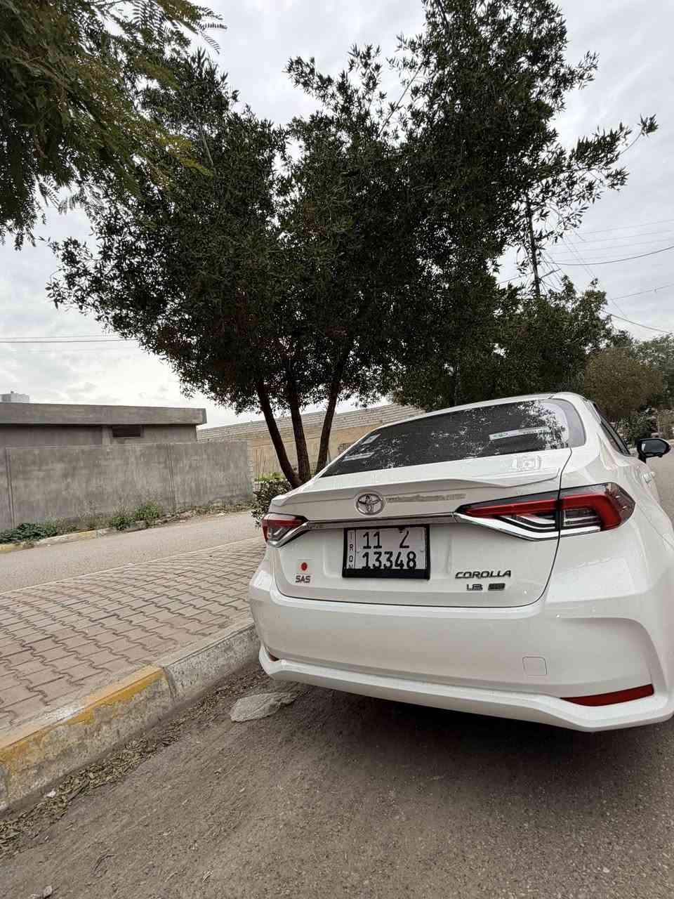 تويوتا كورولا هايبرد موديل  2025 رقم بغداد باسمي شكل خليجي للاستفسار ***********
ماشية 2000  قابلة للزيادة 

محرك 1800 هايبرد 

تبريد قطعتين

عليه سستم كماليات كامل+مطريات +العده مالتها كامله مع الدواسات 

مواصفات :

بصمة + بصمه ابواب 

فتحة

سبايدر 

كشنات جلد اسود 

رادار + تحديد مسار + قيادة ذاتية

هاند بريك كهربائي + لايت زينون

عداد ديجيتال

درايف مود + أوتو هولد

فل سيستم إيرباك + مانع تصادم + مانع انزلاق

سيارة مكفوله كفاله عامة 
عده شكم شخط 3شخوط بسيطه جدا 
ودهن الشركه قبل 3ايام بدلته امزويل وبيه ضمان لل20كيلو

مكان السيارة الكاظميه ( ***********)

السياره صارلي شهر من مطلعها من معرض الجاسم🤍

السعر157$
