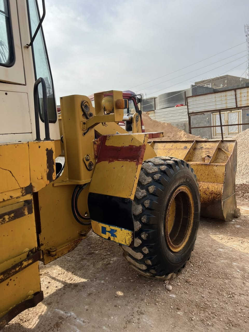 شفل البيع مكينه ٦هينو مكفوله كفاله عامه مكان الحله رقم راعيهي مكلف بلنشر ***********
