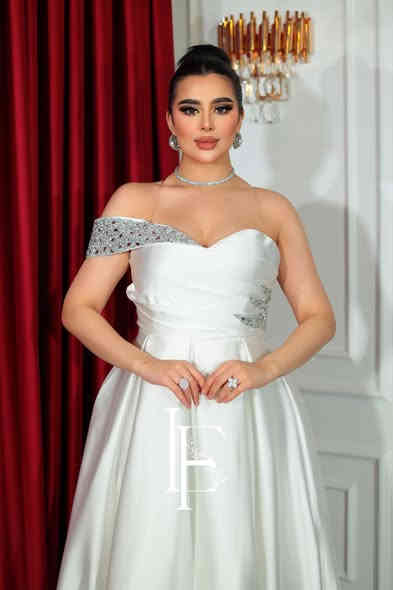 الاستفسار والحجز فقط واتساب+9647775744834
38 الى54
سعر60....توصيل مجاني
