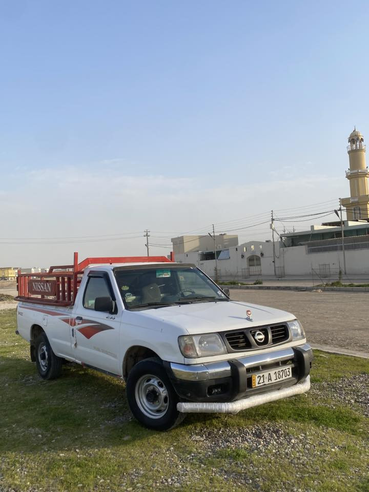 2001پاوەر
بۆفرۆشتن 
گیڕو مەکینەو ئەکسل بەشرت 
چەمچەو ناوە بۆدیی لۆکی پێوەیە 
پیشو پشتی تازە داگیراوە 
ڕەقەمو سەنەوی تازەیە تا 2028حیزام بۆیاغە 
شوێن هەولێر ***********
