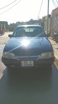 اوبل اوميكا • ١٩٩٣ • مكينة ٢٠٠٠