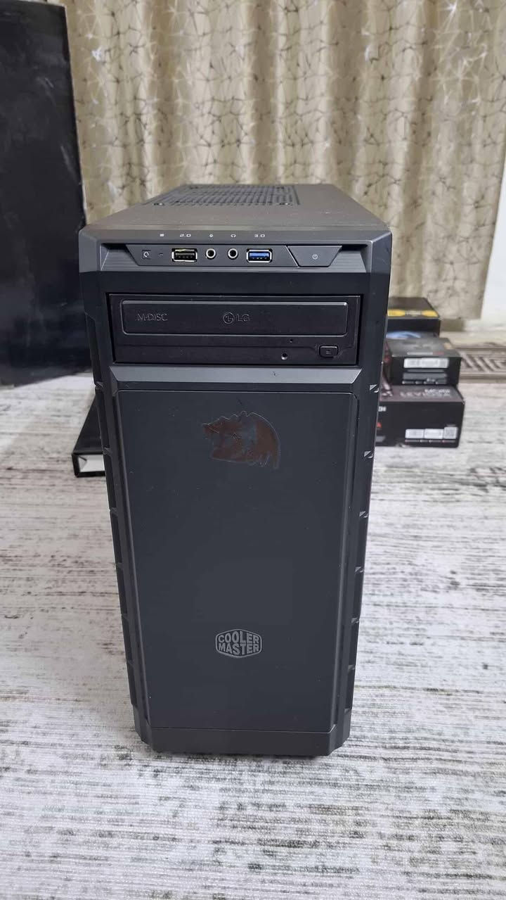 سلام عليكم
*كل الكراتين موجوده

Ryzen 5 3500x 
Ram 16Gb ddr4 
Ssd 2TB
Rtx 3060ti Asus 
Power supply xigmatech 750w gold
M.b gigabyte b550 gaming x


**إذا كنت صاحب هذا الإعلان وتريد حذفه لأي سبب، رجاءا أرسل رسالة إلى الدعم الفني**