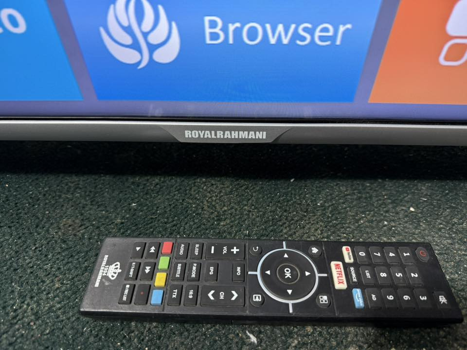 شاشة رويال الرحماني حجم 50 حديثة بدون إطار سمارت 250 الف


**إذا كنت صاحب هذا الإعلان وتريد حذفه لأي سبب، رجاءا أرسل رسالة إلى الدعم الفني**