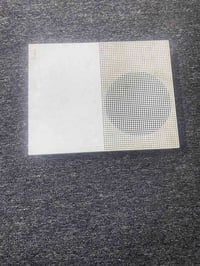 للبيع xbox One s اكس بوكس وان المساحه 1 تيرا   1000 گيگا  ويا جوستك وا...