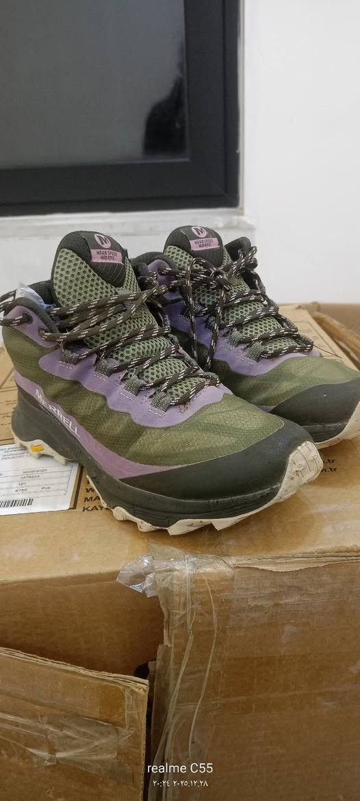 احذیە اورجینال UK
الاسعار مناسب جدآ ،اختر وتدلل 
***********
واتساب ***********
