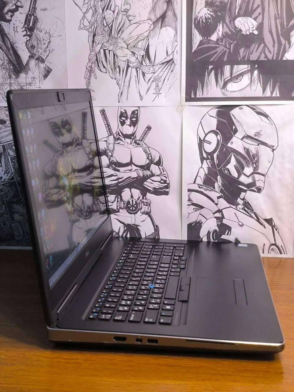 لابتوب Dell Precision 7710
⚜️ المواصفات:
⚜️ المعالج: Core i7-6820HQ — الجيل السادس — فئة HQ
⚜️ الرام: 8 كيكا DDR4 (قابل للتطوير)
⚜️ الهارد: 256 كيكا SSD (قابل للتطوير)
⚜️ كرت شاشة خارجي: Nvidia Quadro M3000M — 4 كيكا
⚜️ كرت الشاشة الداخلي: Intel HD Graphics 530
⚜️ حجم الشاشة: 17.3″
⚜️ دقة الشاشة: 1920×1080 FHD
⚜️ الكيبورد: ستيكر عربي / إنكليزي

🎁 الهدايا والملحقات:
• حقيبة لابتوب
• شاحن لابتوب
• ماوس
• ماوس باد
• تغليف احترافي (داخل كرتونة)

🛡️ الضمان والخدمات:
• فحص اللابتوب و مقارنة المواصفات و النضافة قبل الاستلام عند المندوب.
• ضمان أسبوع كامل بعد الاستلام.
• تنصيب ويندوز حسب الطلب مع جميع البرامج الأساسية و Office مثبتة.

💰 السعر: 375 الف 
واتساب ***********
