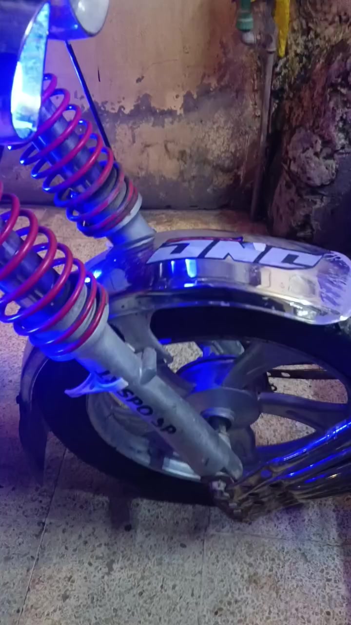 السلام عليكم ستوته للبيع 2020 مكينه 24 السعر 1,400 وبيها مجال استفسار على الرقم***********
