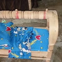 أثاث أطفال • للبيع