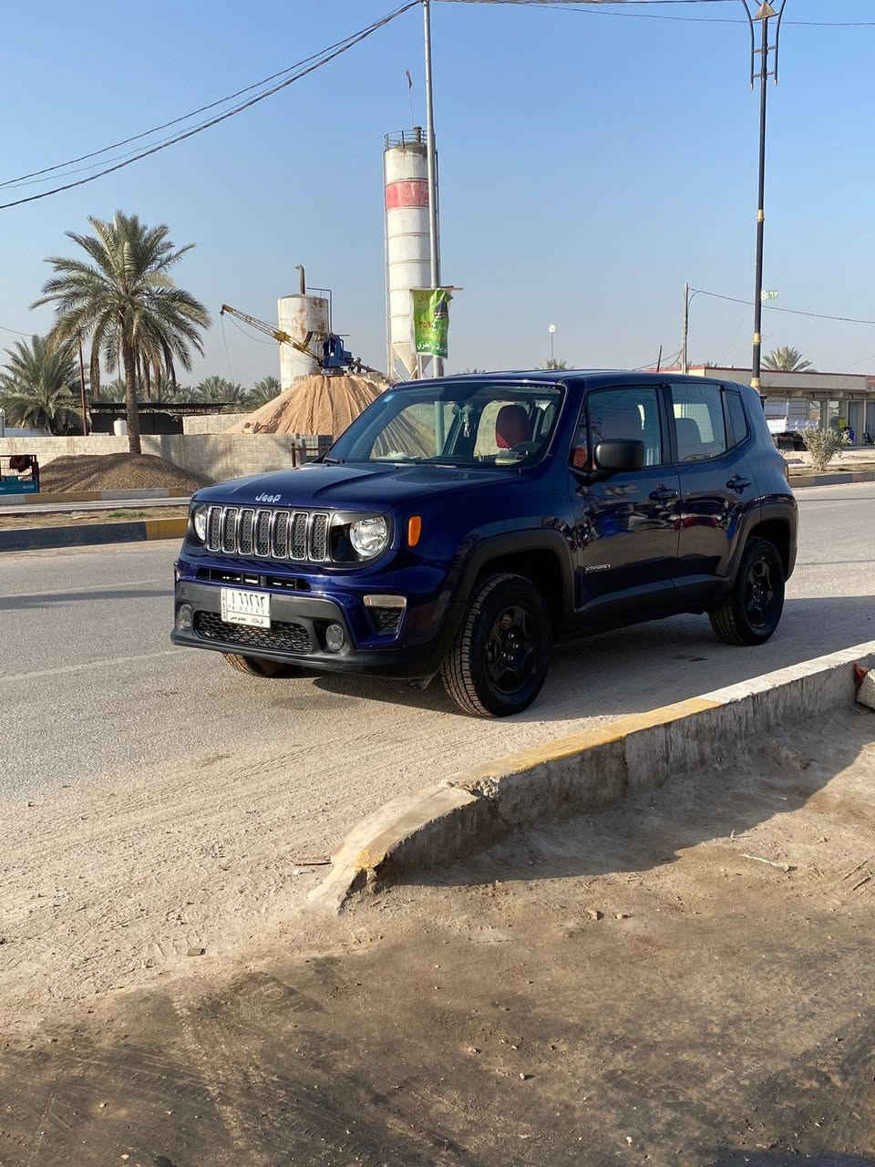 السلام عليكم جيب رنكت وارد امريكي موديل 2020 رقمها كربلا خصوصي بصمة شاشة كامرة تبريد قطعتين تشغيل عن بعد كشنات جلد بيهة صبغ جنطة و جاملغ و نص البنيد بدون تبديل سونارهة كامل بالصور رايدينه 127 و بيهة مجال للتواصل 
***********
***********
