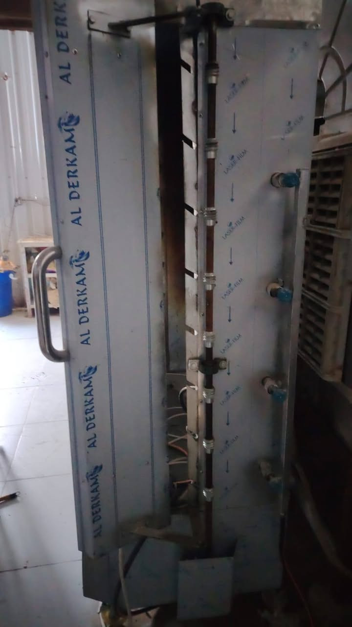 شوايه دجاج للبيع 4 مرات مشتغله بس العنوان نجف شارع المجمعات ‏‪***********‬‏
