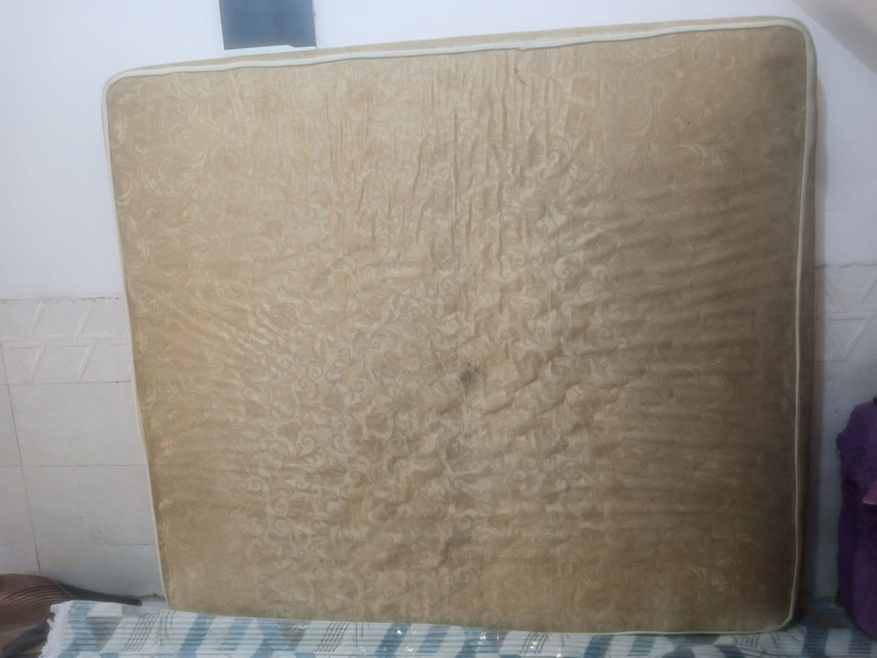 دوشك نفرين كبير نظيف للبيع المكان الشعب


**إذا كنت صاحب هذا الإعلان وتريد حذفه لأي سبب، رجاءا أرسل رسالة إلى الدعم الفني**