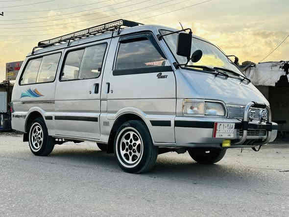 السلام عليكم كيا بسته موديل 1993 
السياره معمره تعمير يخبل ومرتب وما ناقصها برغي 
مصفره هيئه وغرامات تحويل تريد او وكاله سياره مال جناي نضيفه ومتعوب عليها ومصروف عليها هواي الله شاهد 
وبالحقيقه احلى من صور والسوك كلشي بي وكلشي بسعره 
السعر 60 وبيها مجال للشراي الطيبين-***********
