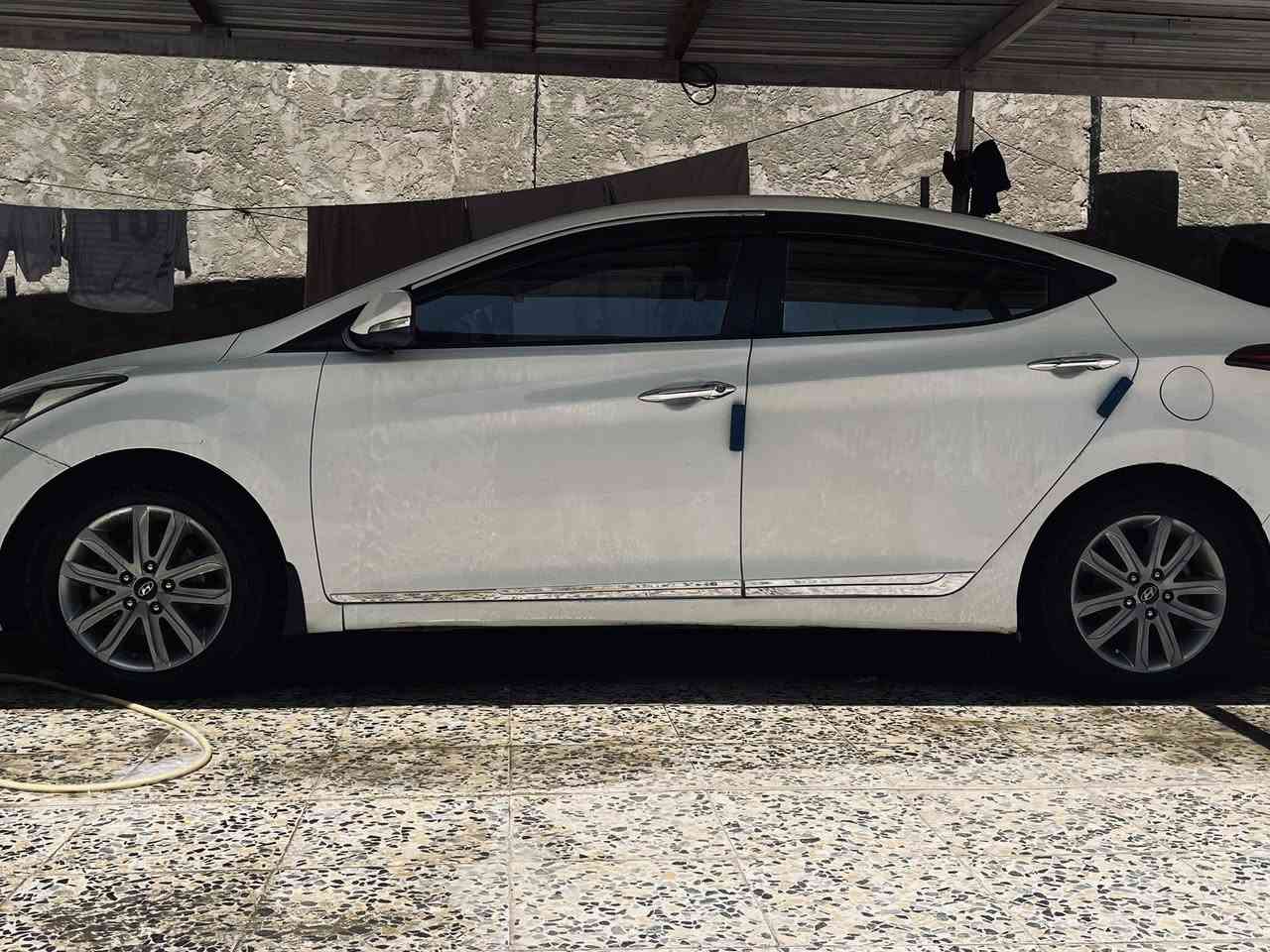 النترا 2015 فول موصفات عده البصمه مكفوله من الضربه والتبديل  فقط صبغات اثر شخوط  /سعر ١١٢وبيه مجال /مكان النجف : ‭٠٧٨٣ ٣٠٥ ٧٣٤٢‬
