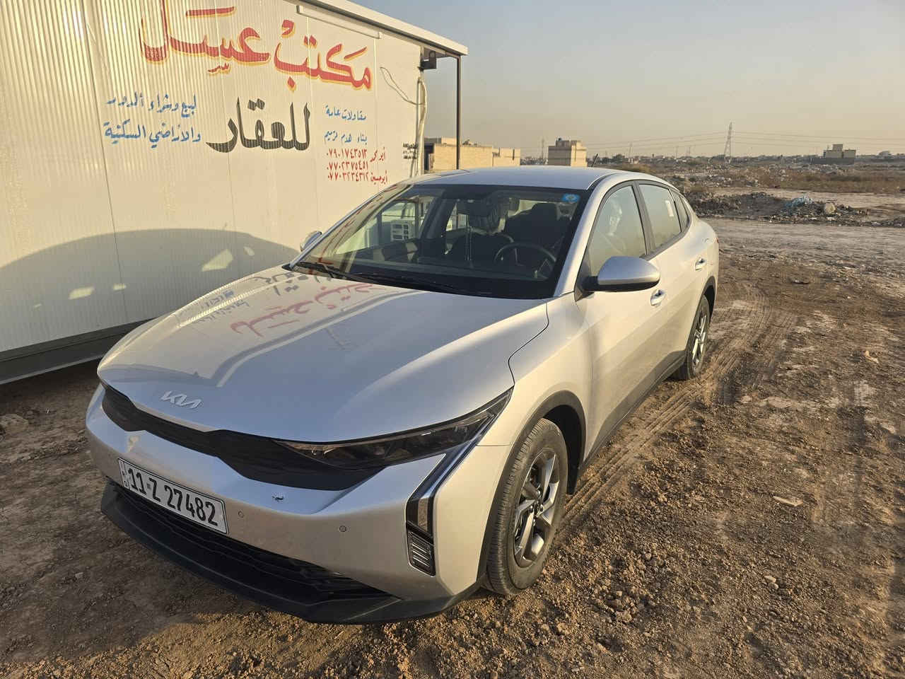للبيع فقط بدون مراوس... KIA K3 مكسيكي خليجي  موديل 2024 رقم بغداد ... محرك 1.6 گير سياره AT ...وبأسمي سياره ... مواصفات حساس امامي وخلفي... كامره وشاشه... سعر .... 140 ورقه .... اتصال وتساب ... ***********
