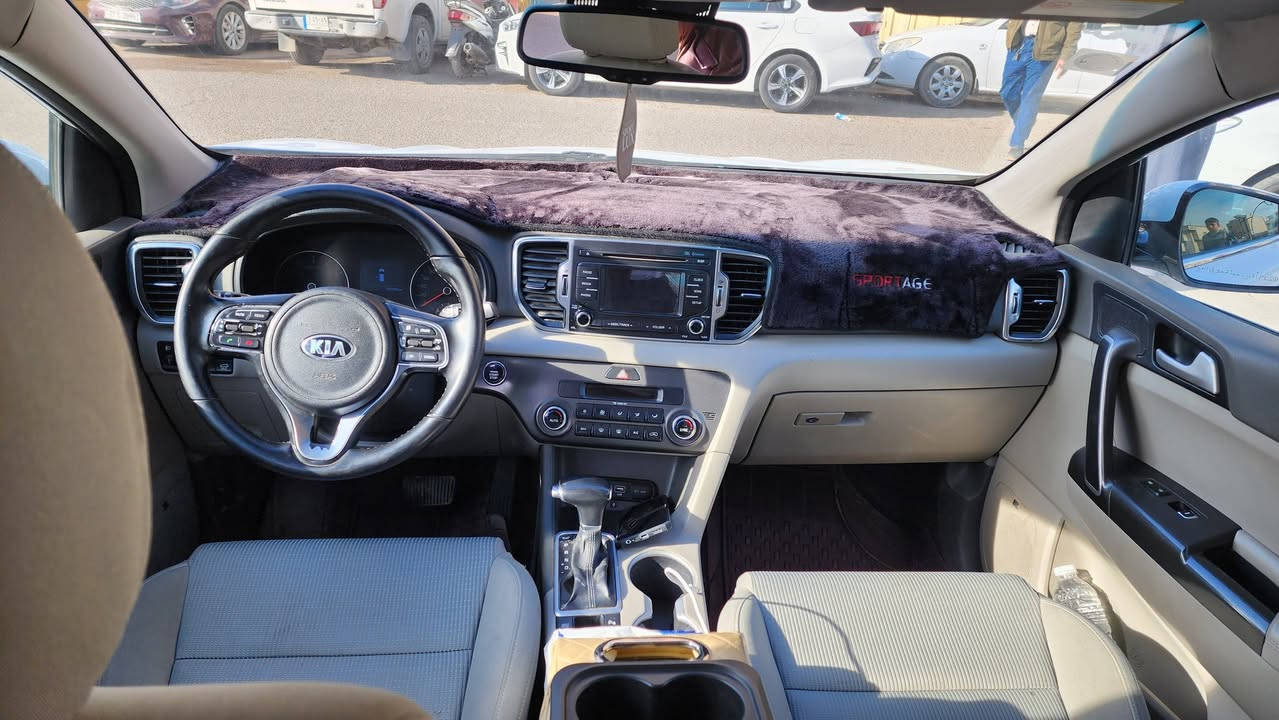 سبورتج خليجي موديل 2017 
المواصفات جي تي لاين عده البنراما 
يعني مواصفات فول الفول 
محرك دوش السياره بأسمي 
السياره كفاله 
السعر 180 مكان السياره بغداد 
***********
***********
