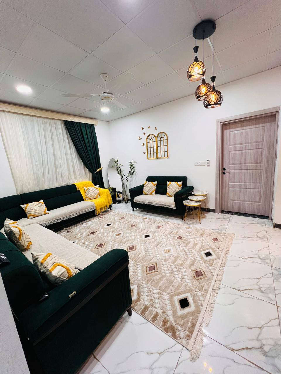 #دار للبيع تكريت مجمع بيتي السكني 
#الزون الثاني على سايدين قرب البوابة 
#مساحة 220
#غرفتين نوم +غرفه بالطابق الثاني 
#مجمع صحي عدد 2 
#مبدل ارضيه بورسلين + ابواب 
#البيت على المبادره 
#المقدمه 140 مليون
#الباقي مع المصرف 61 مليون 
#كل شهر 500 
#بدون دفعات سنويه
#الاستفسار والاتصال 
***********
***********
#مكتب أرض الأحلام للعقار #تكريت #شارع #الأربعين #قرب #فندق #بلازا #نستقبل #عروضكم #بيع وشراء #الاراضي #والدور #السكنية #وتجاريه في #تكريت #وجميع #محافظات #العراق
