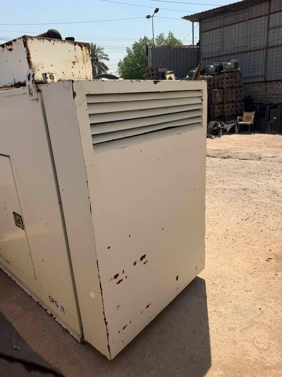 60 kv
مكفولة لا مفتوحة ولا تنقيص ولا تبخير  
المكان كرادة شارع ٥٢ شارع المولدات 
مشتغلة جداً قليل 
بيركنز انكليزي اصلي 
ضمان وخدمات  بعد البيع 
***********
