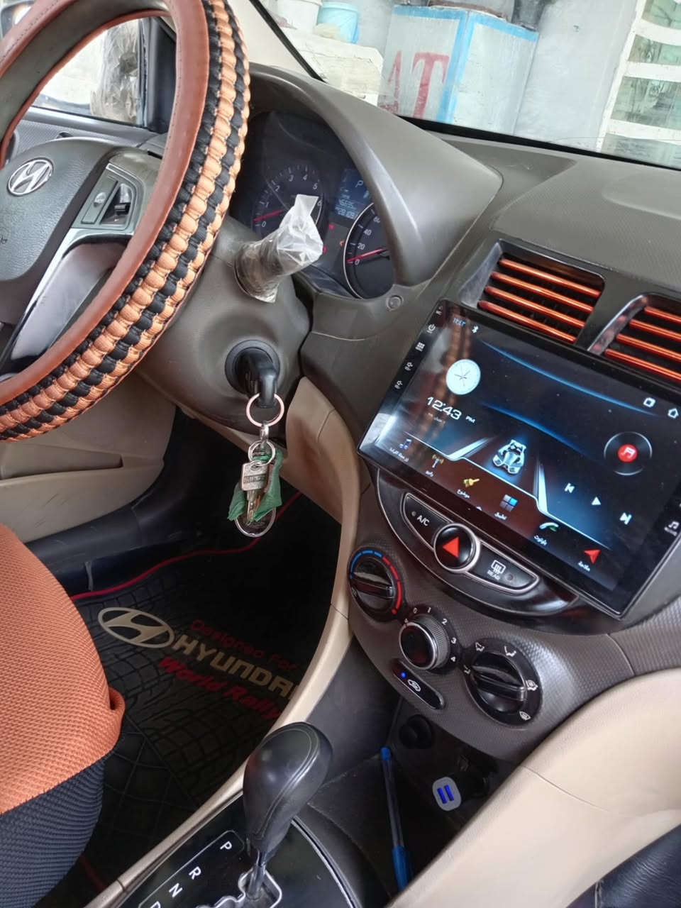 للبيع أو المراوس
سيارة هيونداي أكسنت تكسي خليجي
موديل 2012
المحرك 1600 دوش 
السيارة باسمي
تحويل ثاني يوم
رقم بغداد
بيها 3 قطع
السعر 80 أو مراوس بخصوصي
📞 ***********
