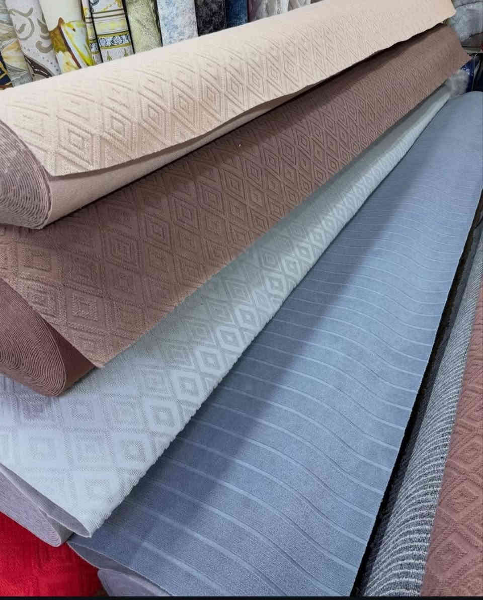 كاربت ايراني امتار الوان جديده
العرض 4متر طول حسب الطلب 
يقاس متر مربع طول بعرض بسعر 
مثال 4في5في3 متر مربع 
سعر المتر 3الاف للحجز وتساب ***********
توصيل 3الاف المركز البصرة اقضيه 4 محافظات 8الاف
