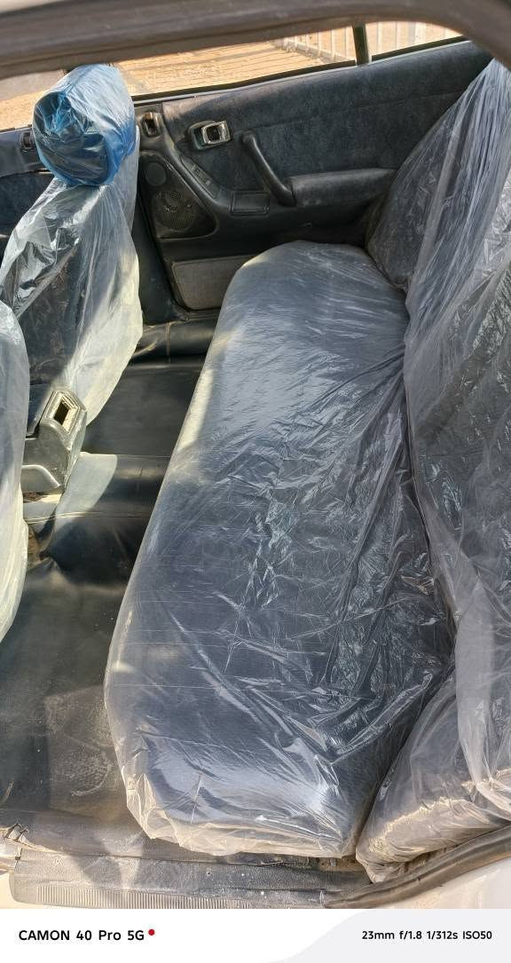 سلام عليكم سيارء سيدان موديل ٩٠ ايسر بلاد كير مكينه  ثنين ونص  مكفوله سياره من الكصه وضربه الفويه تخم تاير جديد جاهزه شرط لتحويل.رقم انكليزب مكاني نجف ***********         لسعر 50 بيهه حك لجيه النجف, العراق
