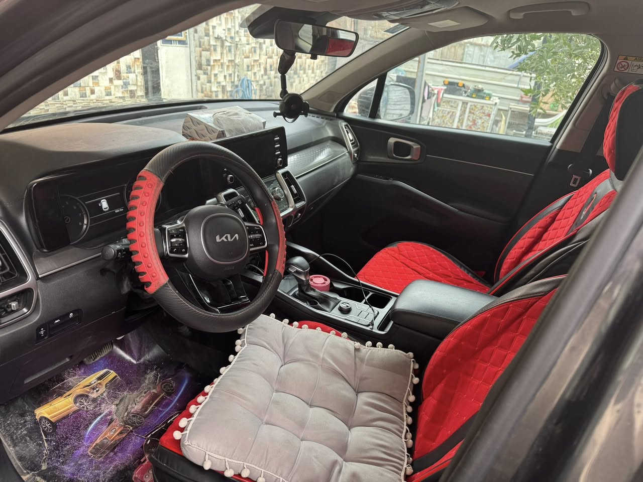 سلام عليكم سورنتو ٢٠٢٣ سياره وارد امريكي حادثه موضح بل صوره السياره جديده كلش مواصفات حلوه محرك 2500 
رادارات كلشي كلشي بيهة الشراي يتصل ***********
مكاني بغداد سعر 230$ وبيه مجال
