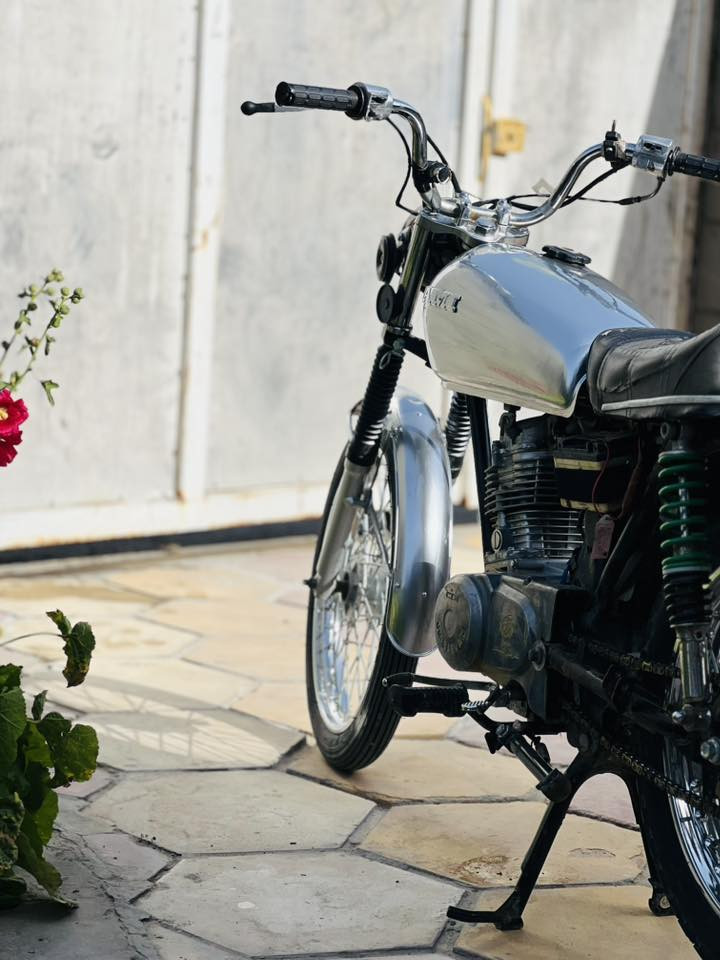 للبيع


**إذا كنت صاحب هذا الإعلان وتريد حذفه لأي سبب، رجاءا أرسل رسالة إلى الدعم الفني**