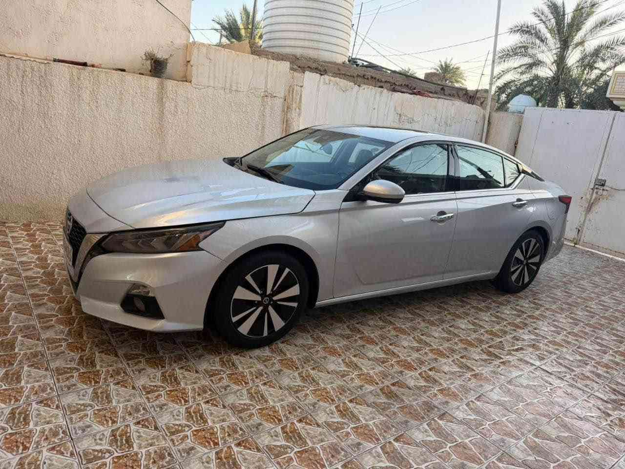 نیسان التیما
موديل 2020
موصفات SL يعني فول فول 

بصمه تشغيل
بصمه ابواب
دخول ذكي
رادارات 360
نقطه عمياء بلمري
ثلاث انظمه قياده (ايكو نورمال سبورت)
كشنات جلد
كشنات كهرب
تحكمات كامل
تحديد سرعه 
خط شارع
تدفئه كشنات+ استیرن تدفئە
تبريد قطعتين
هندبريك بصمه
حادثها بوند وجاملغ سكن
كهربائيات كلها بشرط
للاستفسار الاتصال ***********
السياره جاهزه رقم وسنويه كله جديده
السعر 146 ومجال كركوك, العراق
