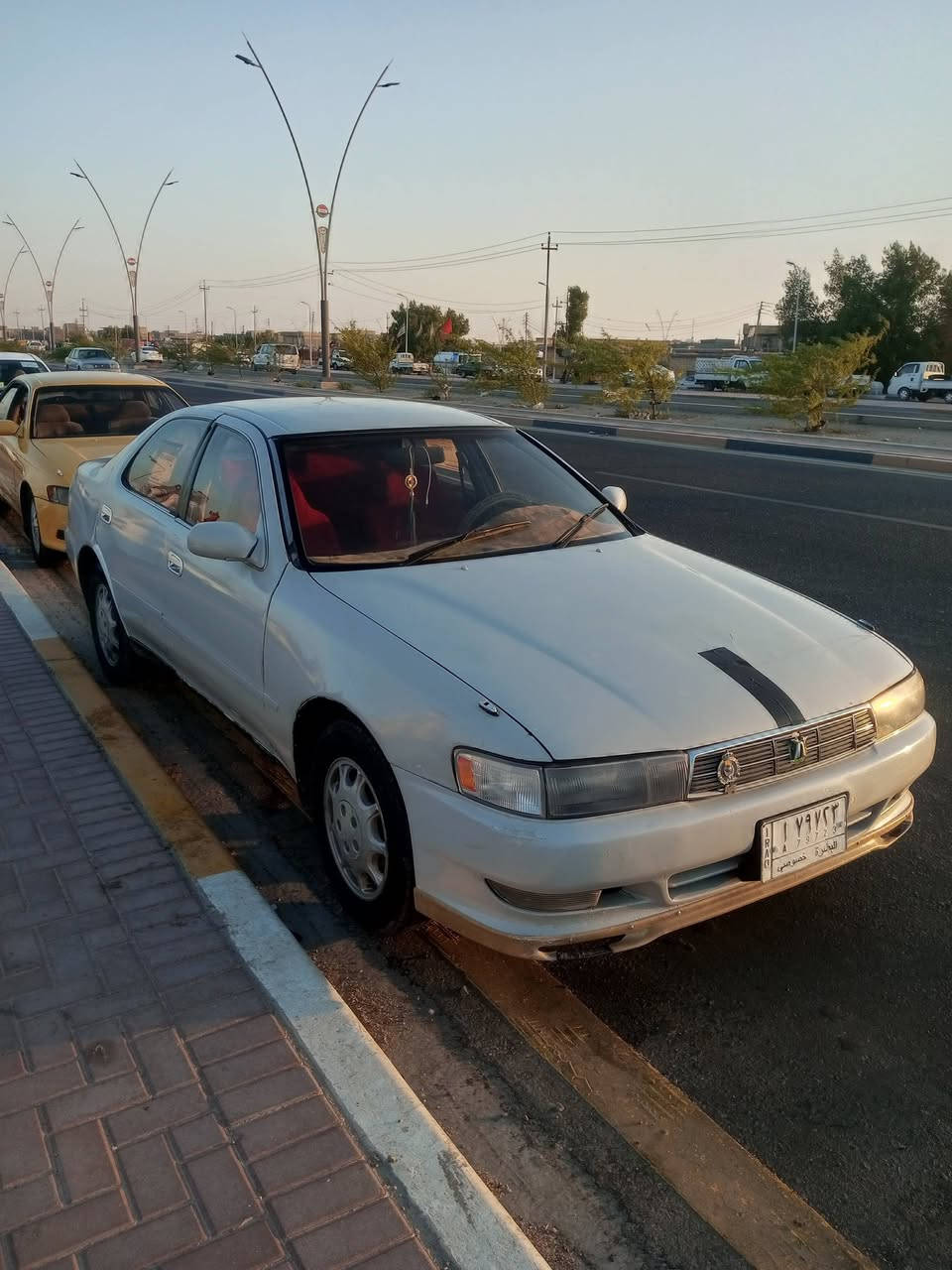 سياره كرسته مديل 1994 مكينه وكير ونجي سنويه ل 2029 تنتهي راعيها بزبير يريد تحويل سياره مكفوله من الكصه ونقل الجثه  بيها ضربه بلجنطه وضربات خفيفه سياره مصبوغه عام  للستفسار الرقم *********** مكاني الزبير  السعر 49 وبيها مجال قليل

